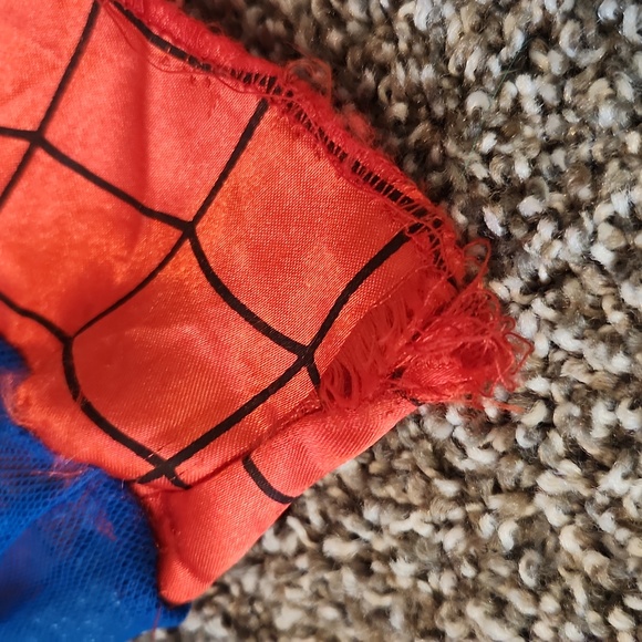 Marvel Spider Costume - Picture 5 of 9